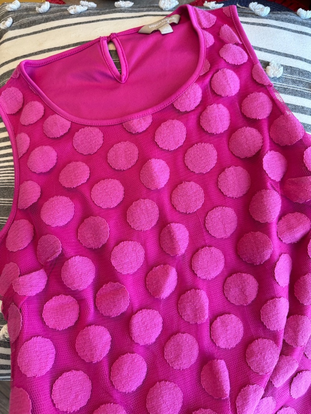 Banana Republic Fuchsia Pink Textured Polka Dot Tank Top